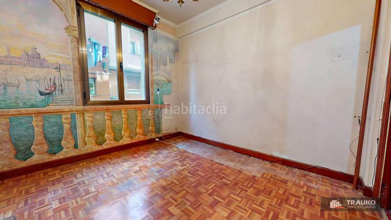 Foto 45dc55c2-4278-4d56-b141-71a30fcbc4ab. Appartamento in Zurbaran Bilbao