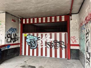 Parking coche  San roke kalea. Uribarri, garaje en venta