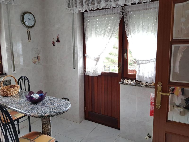 Foto d7f3c796-bfef-493f-af30-afba7da7ac12. Casa amb calefacció a Mioño-Santullán Castro - Urdiales