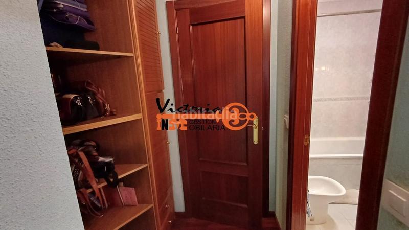 Foto 40dbe376-4784-4dbc-8ebf-8eb197bc1c56. Ático atico con vistas en Playa Ostende Castro - Urdiales