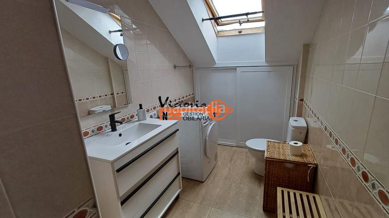 Foto cd0ccf37-c702-4524-b30d-110cbf07bd38. Ático atico con vistas en Playa Ostende Castro - Urdiales