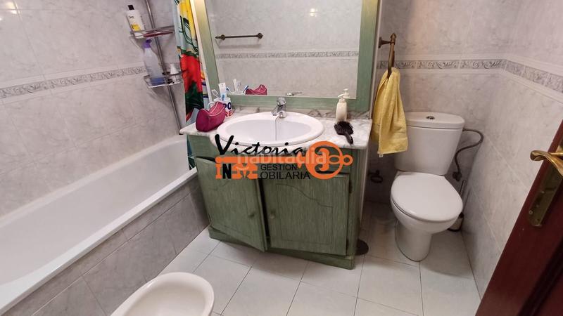 Foto d1fd0c09-2687-4fbb-963f-39c02f0b742d. Ático atico con vistas en Playa Ostende Castro - Urdiales