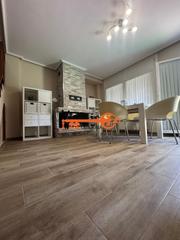Casa en Otañes-Talledo. Chalet adosado
