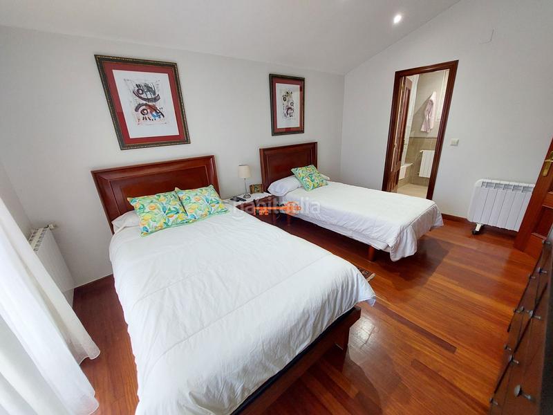 Foto 86bac9d0-f1be-47af-a08e-b96f4123de67. Casa chalet individual en Oriñón- Allendelagua Castro - Urdiales