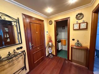 Zweistöckige Wohnung in Cotolino