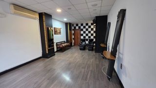 Local Comercial a LEONARDO RUCABADO