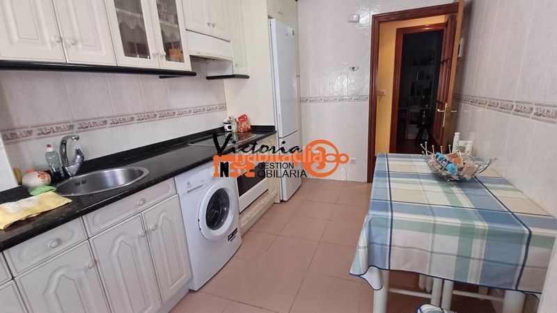 Foto 30346a27-6e89-4934-87a0-7c6b86d755b8. Apartament amb calefacció a Centro Castro - Urdiales