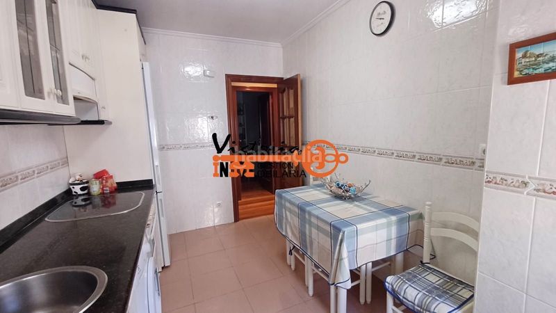 Foto 6d049b4b-c07a-4690-ba96-bca953a4faa3. Apartament amb calefacció a Centro Castro - Urdiales