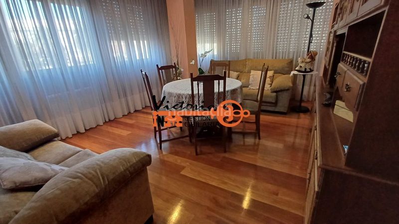 Foto bf50bd38-d7ad-4927-83a8-31dea793b406. Apartament amb calefacció a Centro Castro - Urdiales