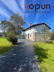 House en Viella-Granda-Meres. Copun consulting, les ofrece a la venta y en exclusiva esta sing