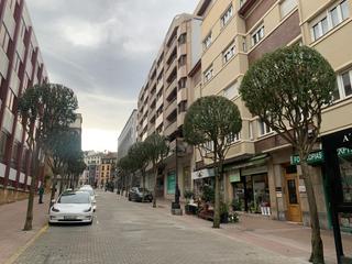 Flat  Oviedo - cl alonso quintanilla. Copun consulting comercializa la venta de este precioso apartame