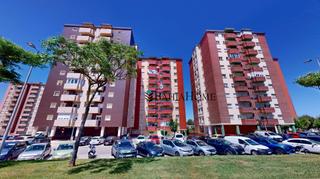 Pis a Avenida del deporte 3. Soleado con terraza  piso en avda. del deporte