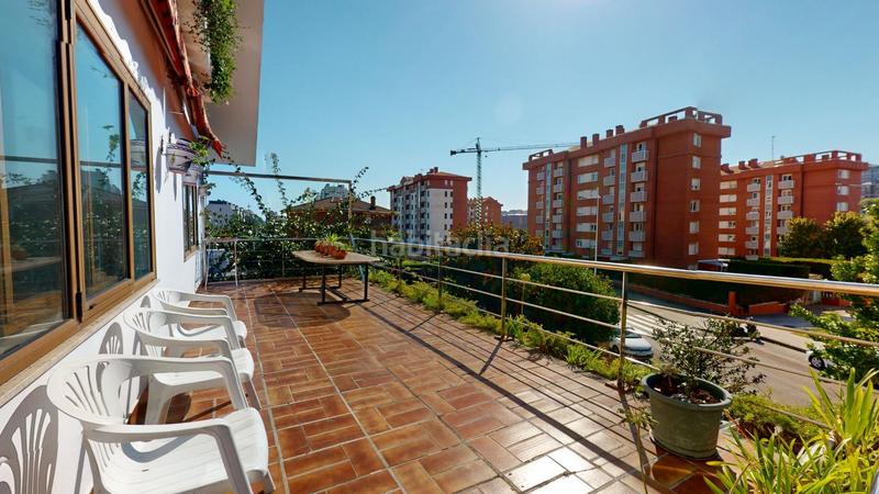 Foto 90e802b4-38d8-4212-b7cb-7f0609aa7547. Chalet en calle de ernest lluch 36 chalet en ernest lluch, a 5 min del sardinero! en Santander