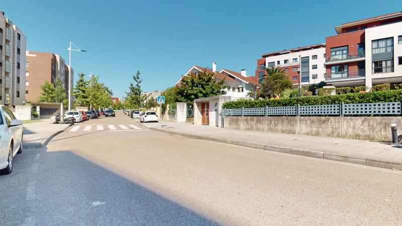 Foto f62ea2e9-4bab-486e-be72-da379d6e7746. Chalet en calle de ernest lluch 36 chalet en ernest lluch, a 5 min del sardinero! en Santander
