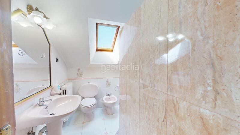 Foto f7f1fb2b-054f-4e74-a36b-d233f51aa9a0. Chalet en calle de ernest lluch 36 chalet en ernest lluch, a 5 min del sardinero! en Santander