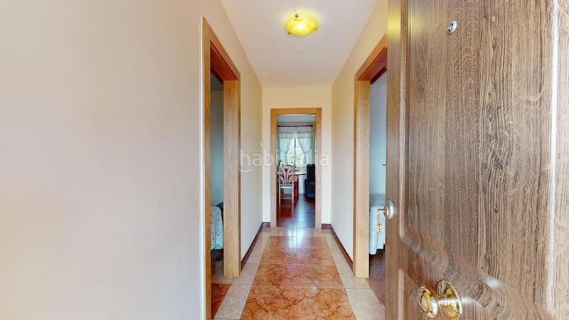Foto a50e7ef2-45c6-4f2e-8904-3610f6d562e1. Casa adossada a calle calle de los carabineros a Miengo