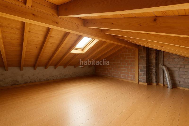 Foto d8e09395-1223-4744-a7b6-c798ce8861a8. Casa adossada a calle calle de los carabineros a Miengo
