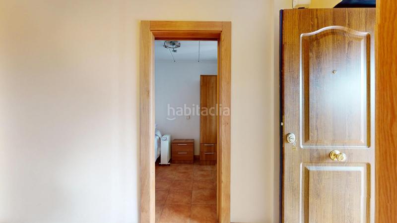 Foto f45d5a14-f656-4c60-b041-e950495eca9b. Casa adossada a calle calle de los carabineros a Miengo