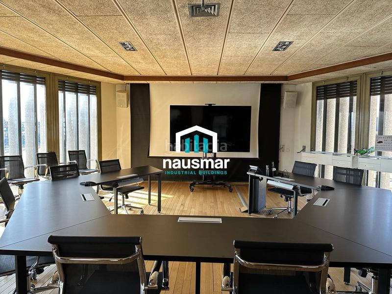 Foto 4e8ee784-1518-434c-91bf-f40e20203c57. Nau industrial a Sant Fruitós de Bages