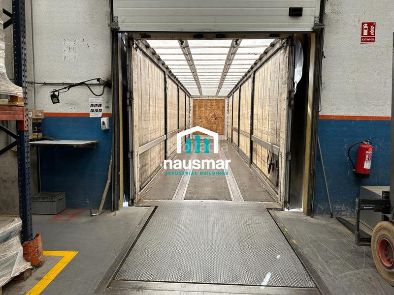 Foto e851736f-da66-4cff-8510-10a4c1d9a81f. Nau industrial a Sant Fruitós de Bages