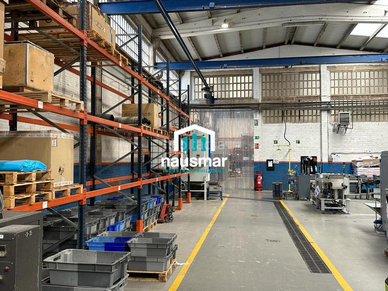 Foto ed67e87b-a174-48e0-b7f1-e425c2c53823. Nau industrial a Sant Fruitós de Bages