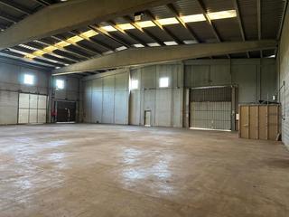 Rent Industrial building in Sant Feliu de Buixalleu. Magnífica nave en lliçà de vall