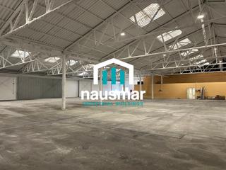 Rent Industrial building in Peramàs. Excelente nave industrial en cabrera de mar