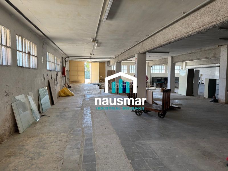 Foto d2f3d53f-70e9-4293-8105-59bda239cdbf. Nau industrial a Banyeres Premià de Mar
