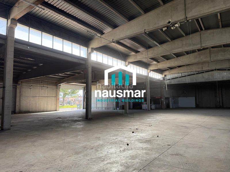 Foto 0575880f-18ef-4e2f-a5aa-684d6484d542. Nau industrial a Vilamalla