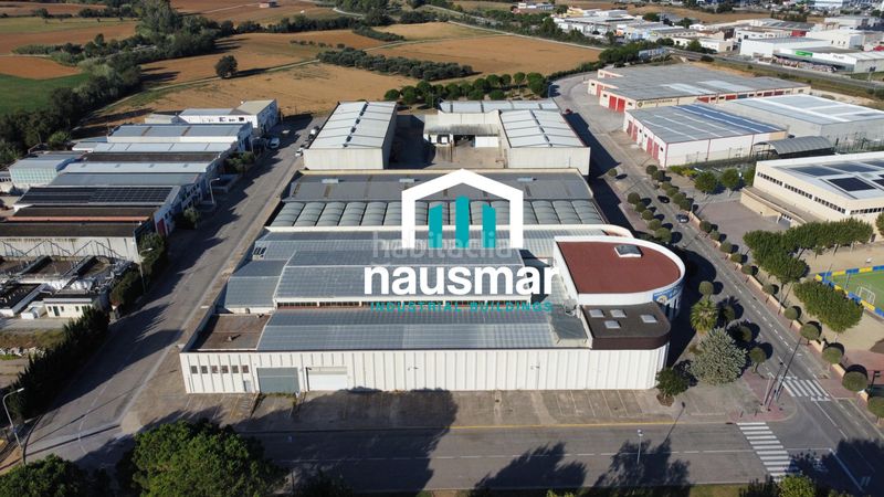 Foto 1166b487-7632-4352-8c28-978a12d286d7. Nau industrial a Vilamalla