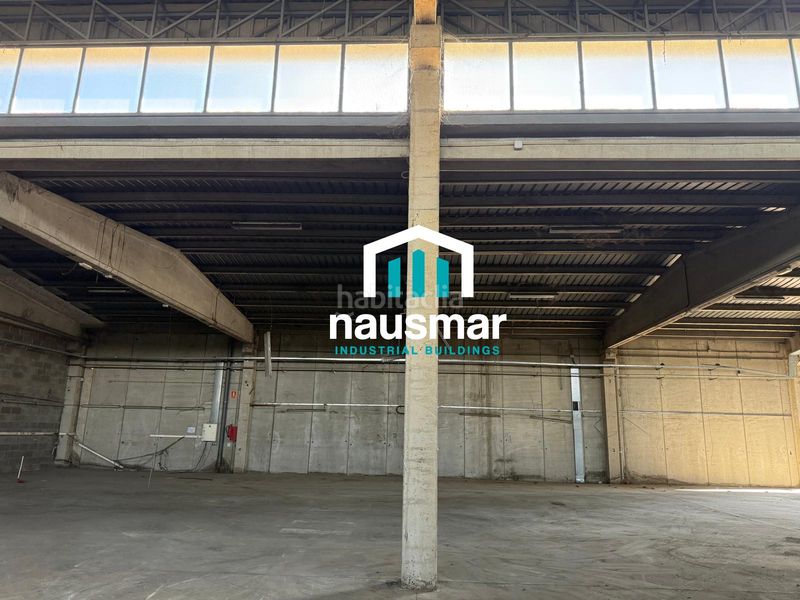 Foto 1950e285-dc5f-41b3-bf7d-a2b9a2fd6e81. Nau industrial a Vilamalla