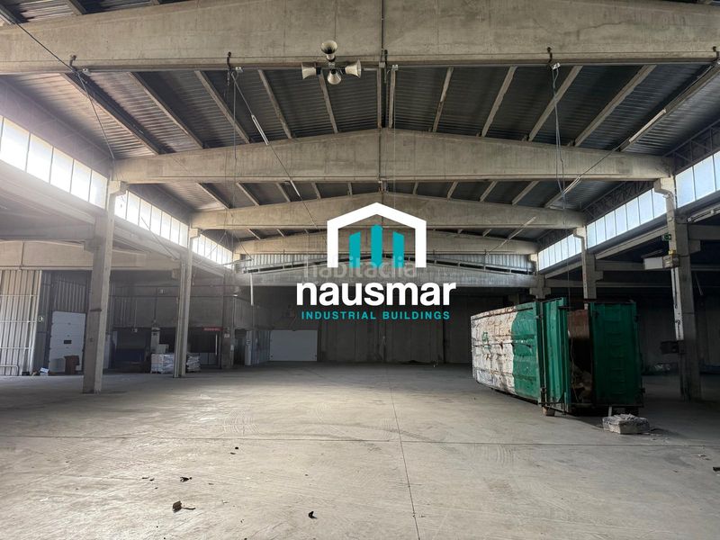 Foto 308321d5-1b8c-4455-9115-5fd8312076cd. Nau industrial a Vilamalla