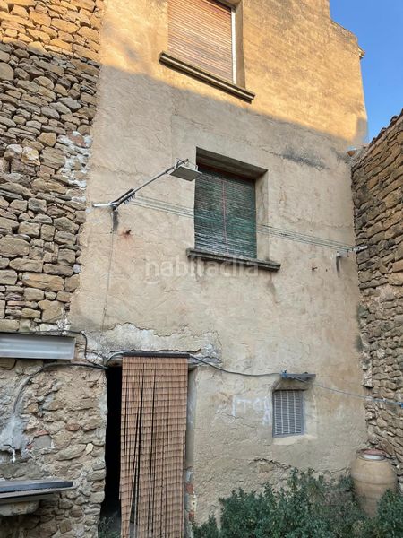 Foto 2a35a6da-69d9-42e2-8a2e-2d78a31f2f9f. Casa amb aparcament a Larraga