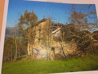 Casale  Herriz gora aldea. Caserio baliarrain