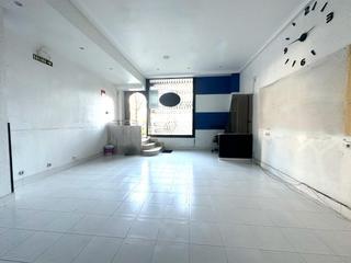 Geschäftsraum in Anoeta. Ferreriaslocal comercial en amara