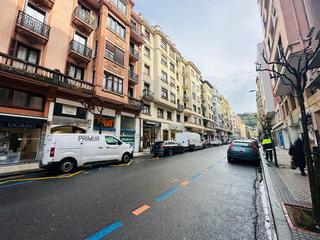 Nau industrial a Gros. Secundino esnaolagrosdonostia
