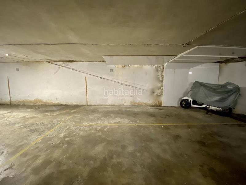 Foto b46e819a-bf73-47d8-af23-6d4386142357. Autoparkplatz in Gros Donostia - San Sebastián