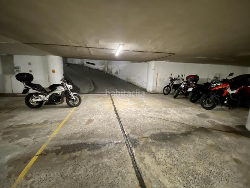 Foto b59f42e1-d6e6-42cf-8fd3-4466a3c9d99a. Autoparkplatz in Gros Donostia - San Sebastián