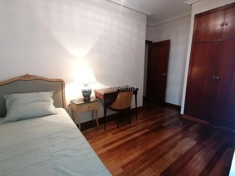 Foto 80cdac10-16a7-4609-bd12-a7ca6ea008cb. Alquiler piso av. de navarraGros ategorrietadonostia en Donostia - San Sebastián