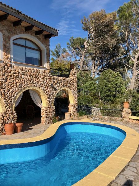 Foto b6e22000-efde-4654-9c9c-c19ca654750d. Masia amb calefacció aparcament piscina a Puigpunyent