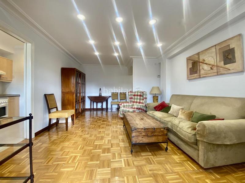 Foto a00a99d0-cfc8-45cf-8419-70ab11b7512b. Miete etagenwohnung mit heizung parking in Egia Donostia - San Sebastián