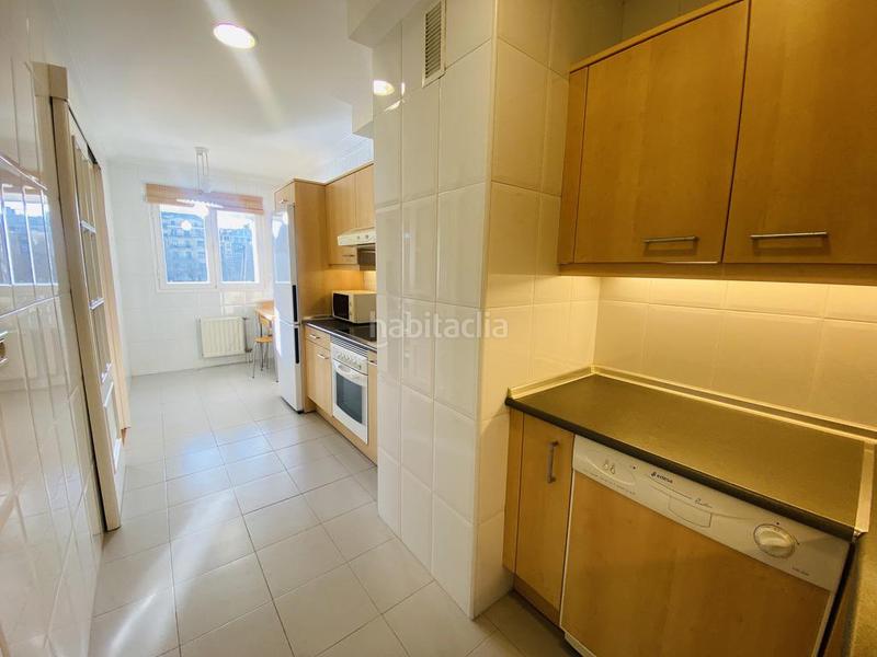 Foto 5bab39f7-caea-4877-af86-b4c567397b2b. Rent flat with heating parking in Egia Donostia - San Sebastián