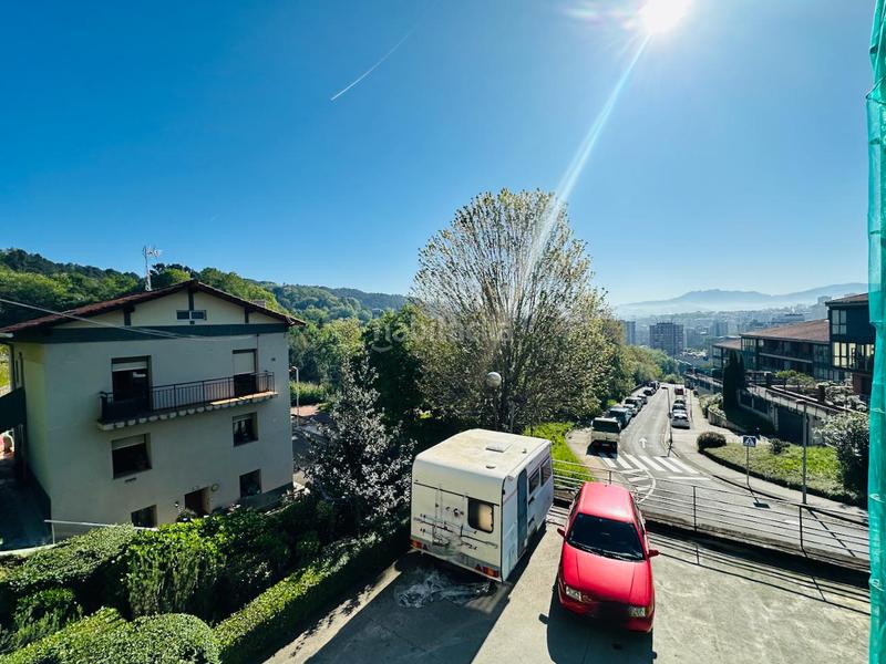 Foto 76fb2ddd-2f91-499e-b43d-7763dc22067f. Appartamento con parcheggio in Ategorrieta-Ulía Donostia - San Sebastián