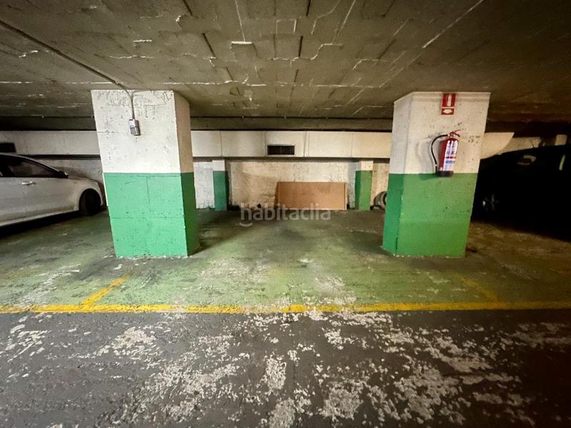 Foto bf8a799f-7101-4869-ba12-442f2f2958e1. Alquiler parking coche segundo izpizua playa Gros donostia en Donostia - San Sebastián