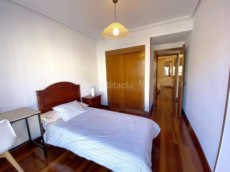 Foto 8d6288cb-60a2-4630-8219-7deb9add56e3. Alquiler piso berminghamplaza txofreGros en Gros Donostia - San Sebastián