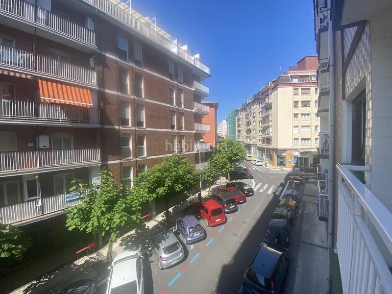 Foto 46a32669-1eaa-40f3-a012-81f486f2a6a5. Affitto appartamento con riscaldamento in Egia Donostia - San Sebastián