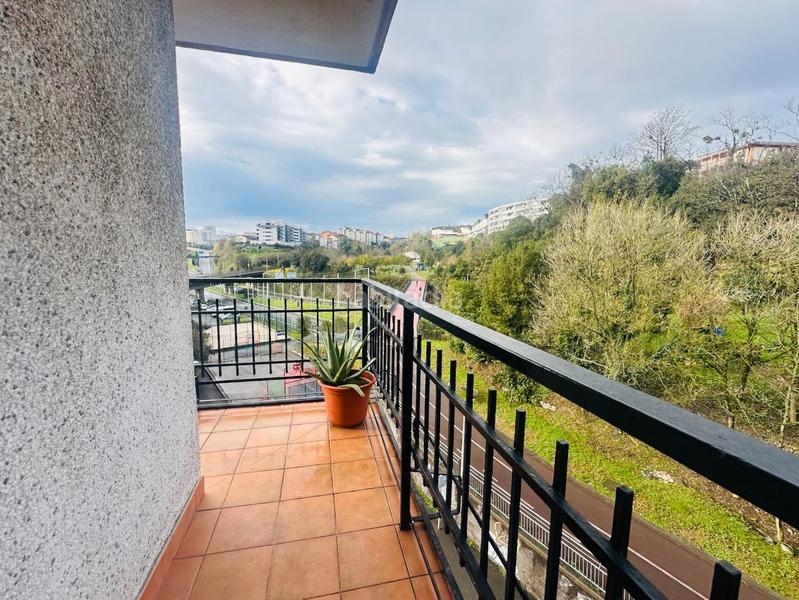 Foto e7932d9c-cfea-4ffd-aad5-c3ced448bfe9. Appartement dans Altza Donostia - San Sebastián