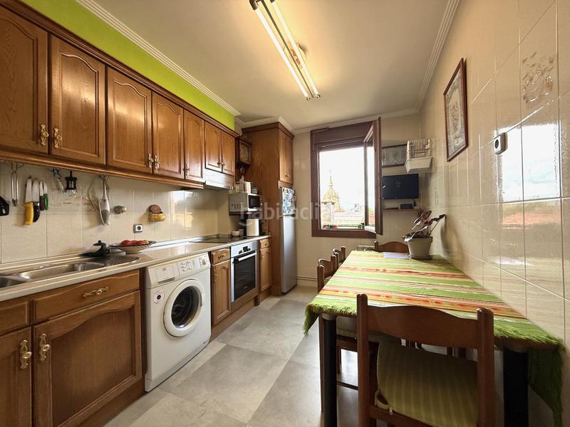 Foto 7a141d96-c723-4cf2-aee8-9920048911e8. Piso calle san blassagesdonostia en Gros Donostia - San Sebastián