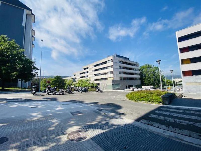 Foto ab2a86f0-51a4-4362-b818-40b002ab5724. Geschäftsraum in Intxaurrondo Donostia - San Sebastián
