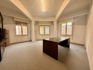 Miete Büro in Gros. Calle segundo izpizua  gros  donostia